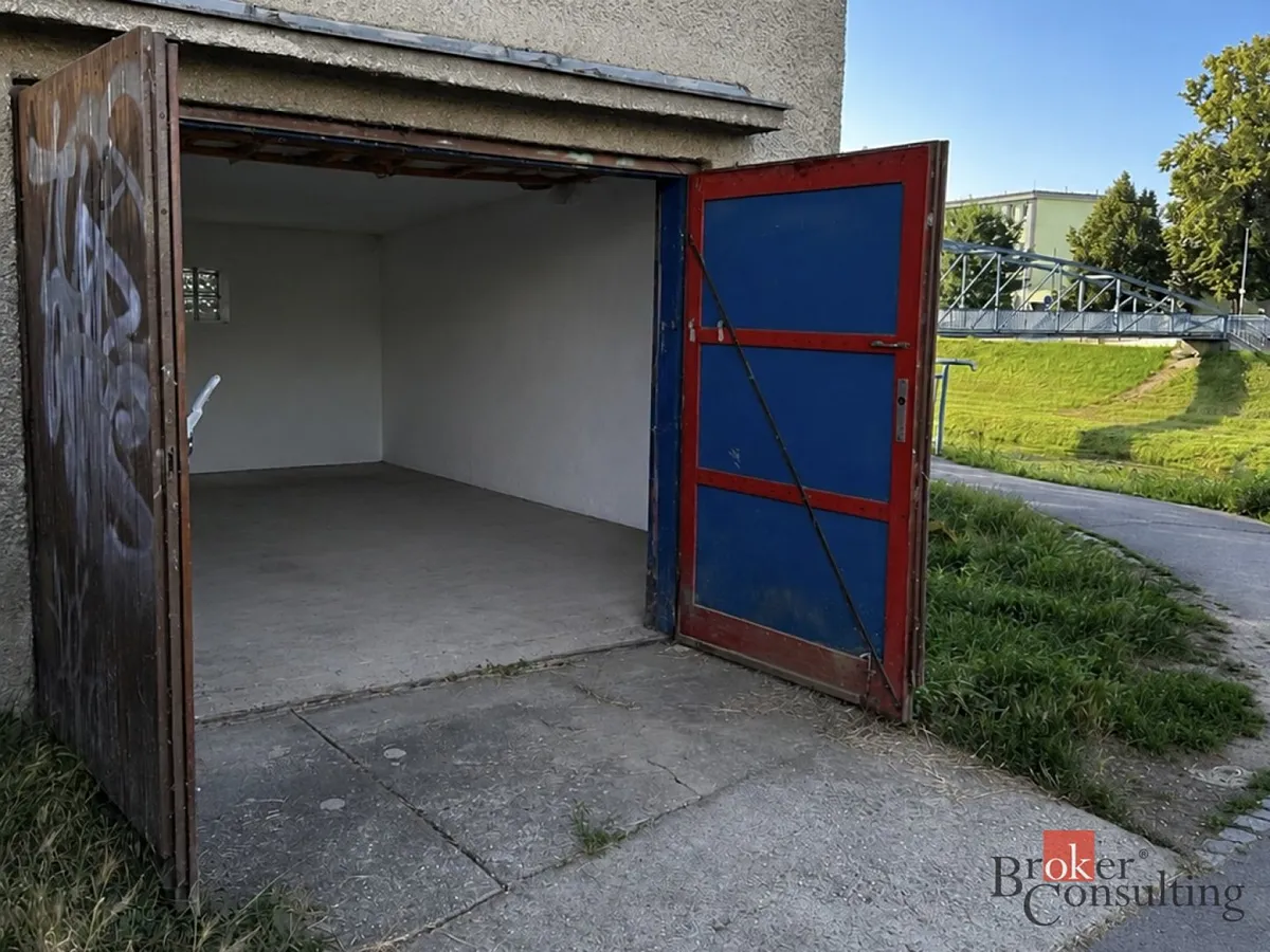 Prodej garáže 24 m²