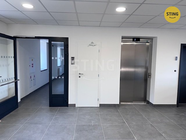 Комерційне приміщення в оренду, 151 м² (6 з 12)