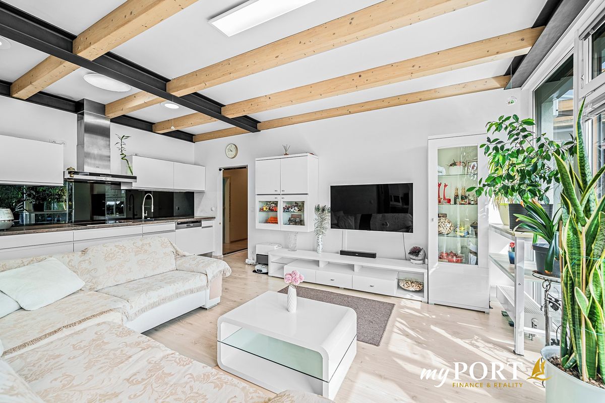 Prodej rodinného domu 90 m², pozemek 373 m² – fotografie 2