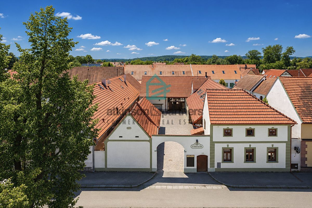 Prodej zemědělské usedlosti 450 m², pozemek 1083 m²