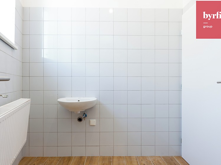 Prodej komerčního prostoru, 44 m² (6 z 16)