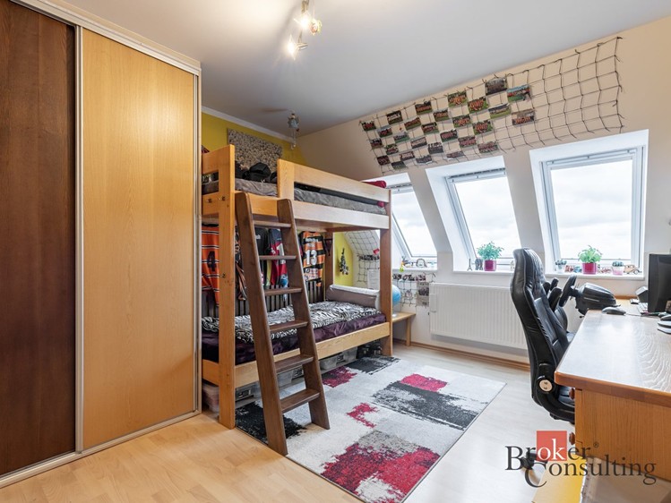 Wohnung 4+1 zum Kauf, 120 m² (2 von 10)