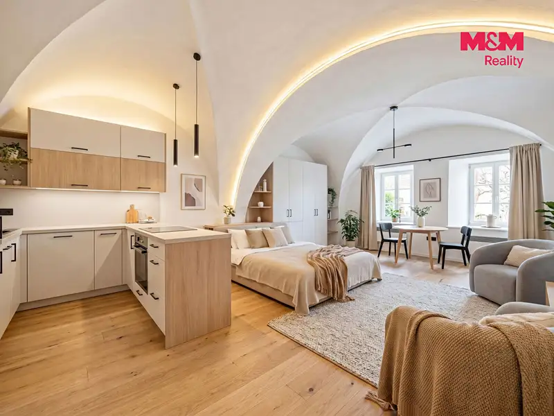 Prodej rodinného domu 328 m², pozemek 502 m², Znojmo – náhled fotky 2
