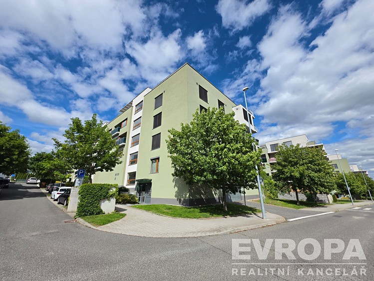Квартира 4+kk на продаж, 143 м² (23 з 28)