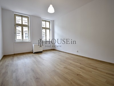 Pronájem bytu 1+kk 34 m²