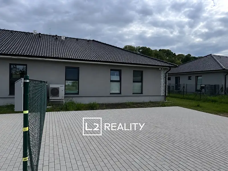 Prodej rodinného domu 98 m², pozemek 623 m², Slaný – náhled fotky 2