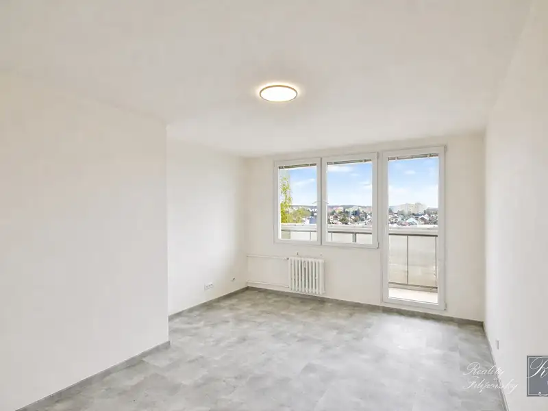 Prodej bytu 4+1 103 m², Praha – náhled fotky 2