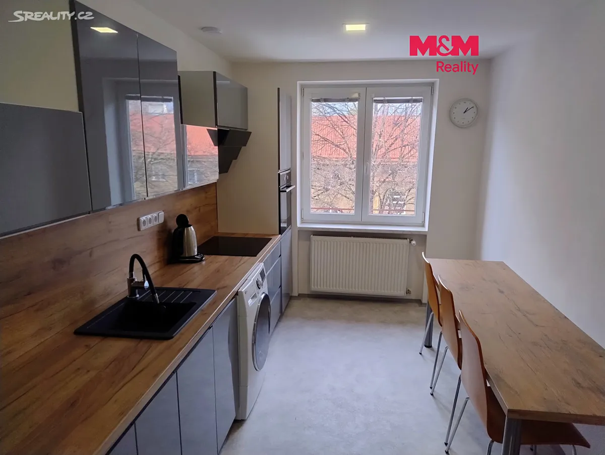 Pronájem bytu 2+1 56 m², Opava