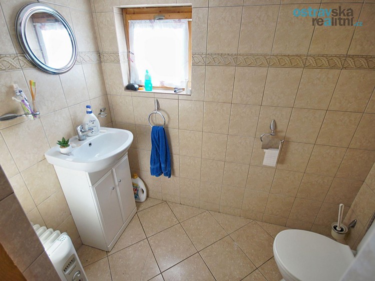Prodej domu, 44 m² (10 z 27)