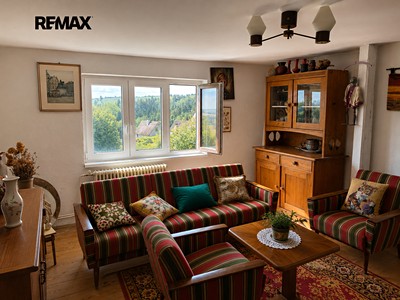 Prodej  rodinného domu 380 m², pozemek 1 793 m²