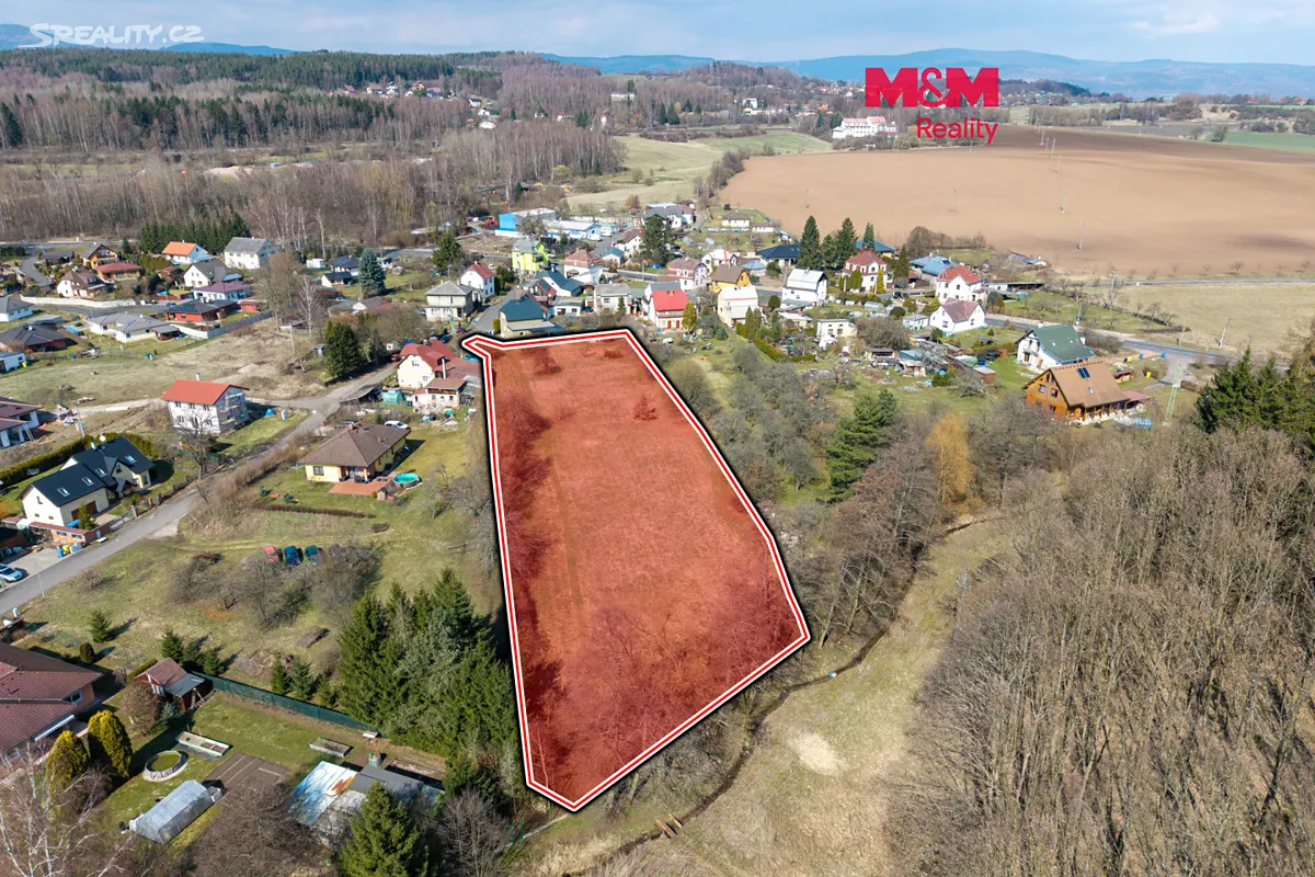 Prodej stavebního pozemku 4925 m², Sadov