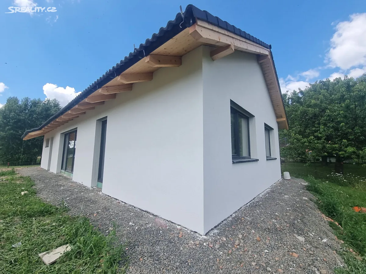 Prodej rodinného domu 107 m², pozemek 1500 m², Raškovice