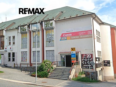 Pronájem obchodního prostoru 107 m²
