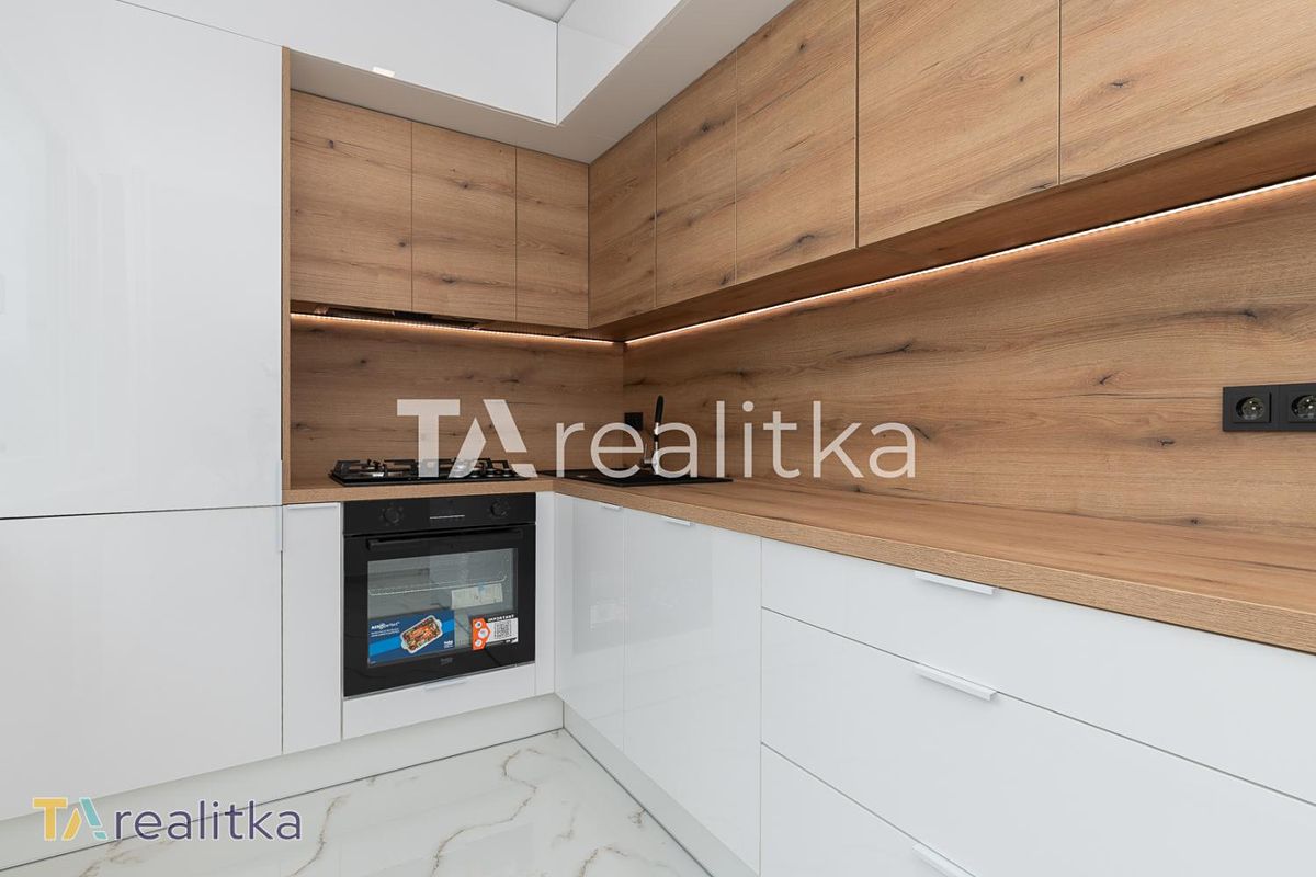 Prodej bytu 2+1 56 m²