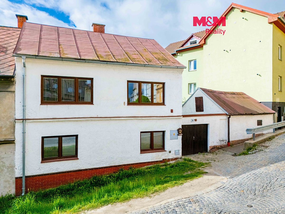 Prodej rodinného domu 120 m², pozemek 340 m²
