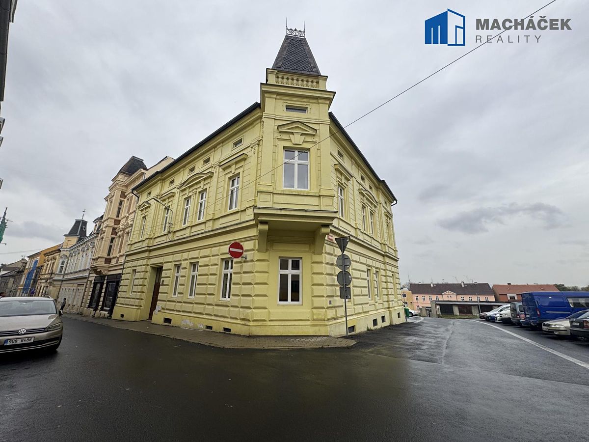 Pronájem bytu 3+kk 68 m²