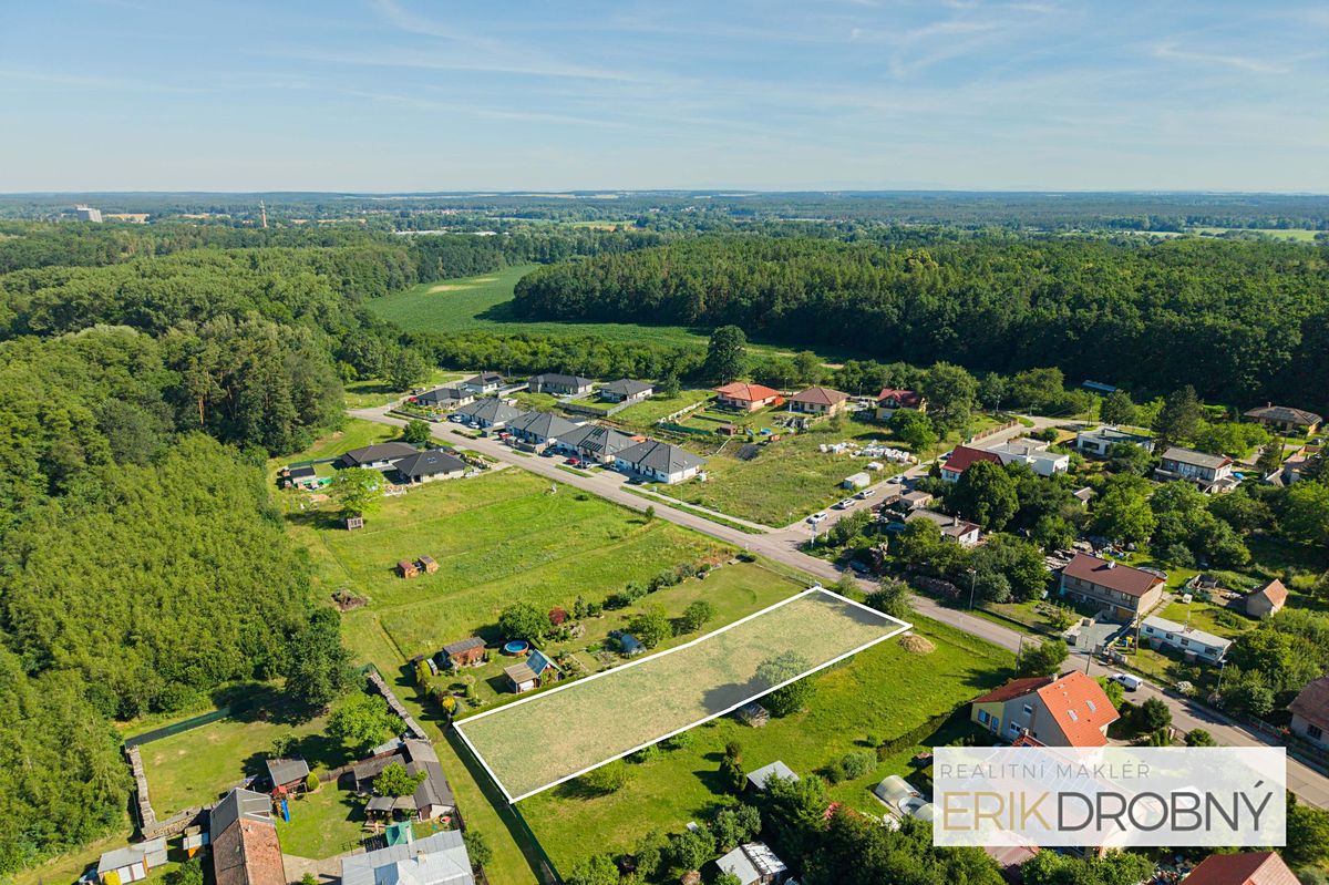 Prodej stavebního pozemku 1417 m² – fotografie 2