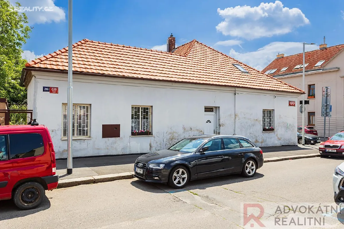Prodej rodinného domu 320 m², pozemek 412 m² – další
