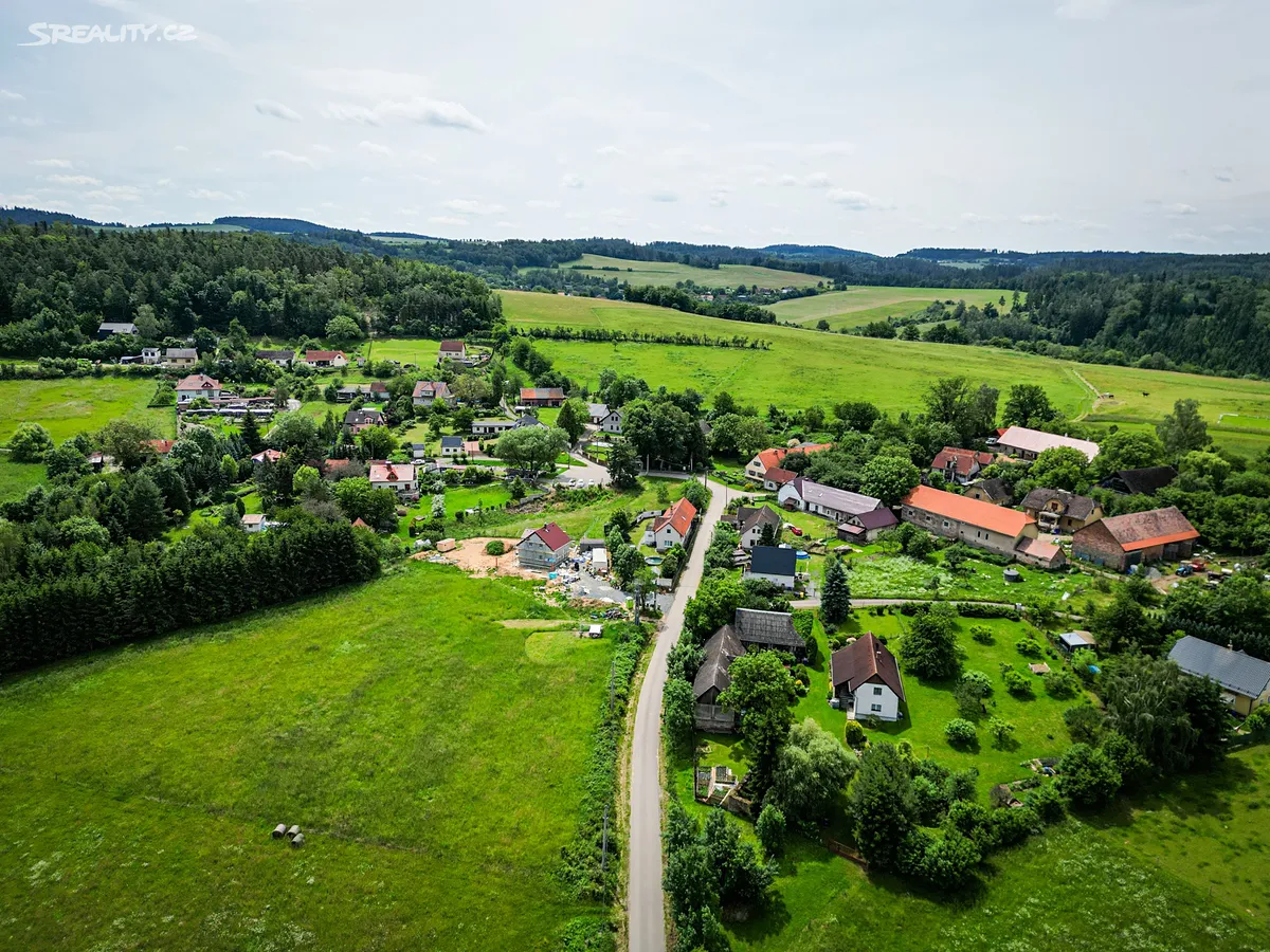 Prodej stavebního pozemku 1557 m² – pohled 5