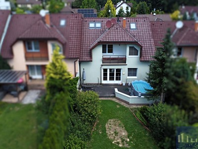 Prodej  rodinného domu 222 m², pozemek 581 m²