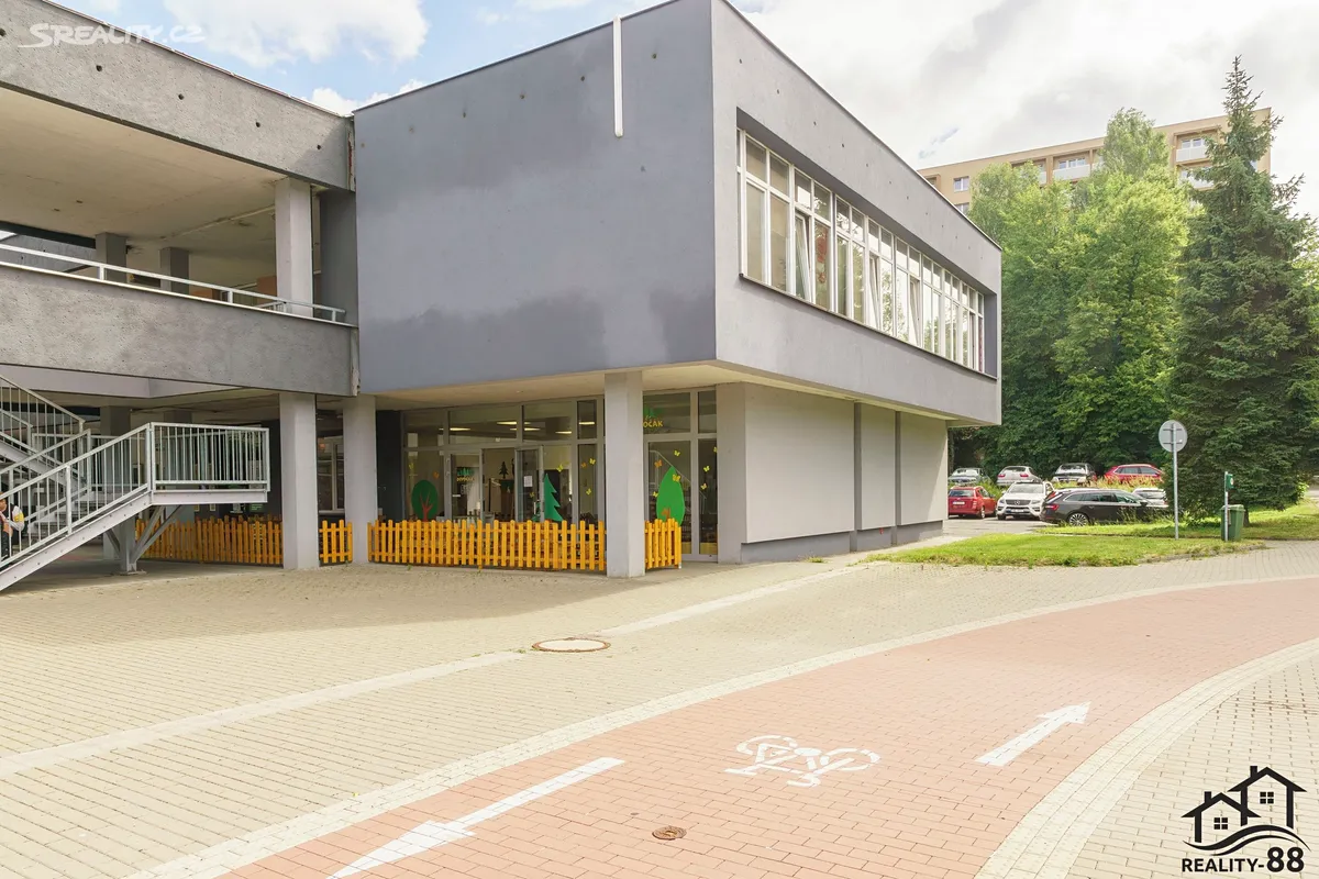 Prodej obchodního prostoru 150 m², Karviná