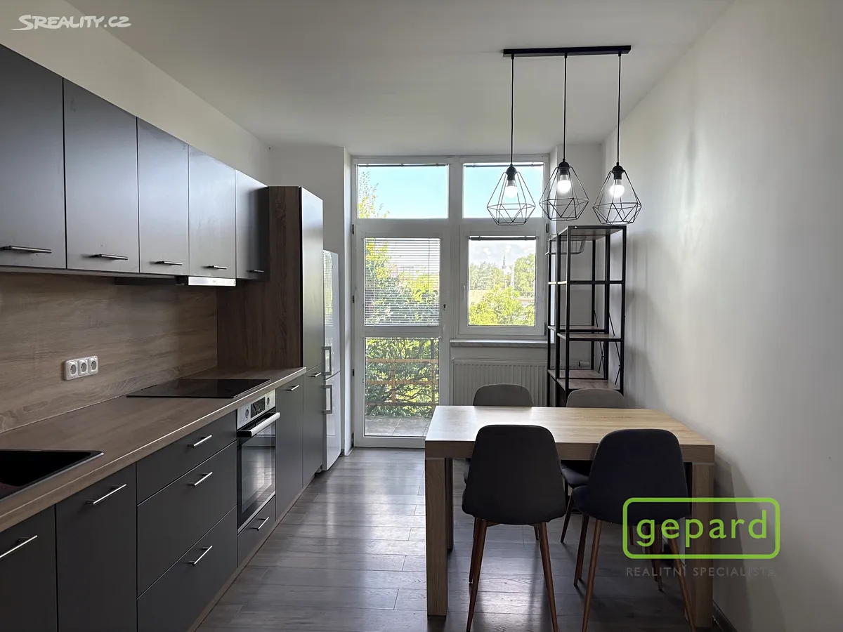 Pronájem bytu 2+1 60 m², Olomouc