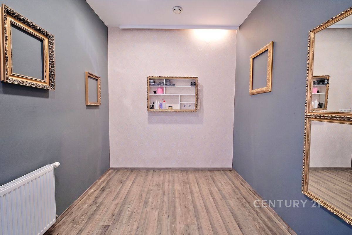 Pronájem komerční nemovitosti 13 m² – fotografie 2