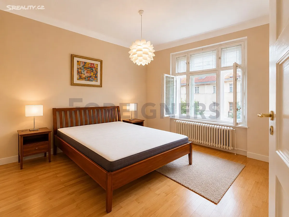 Pronájem bytu 3+kk 73 m² – pohled 5