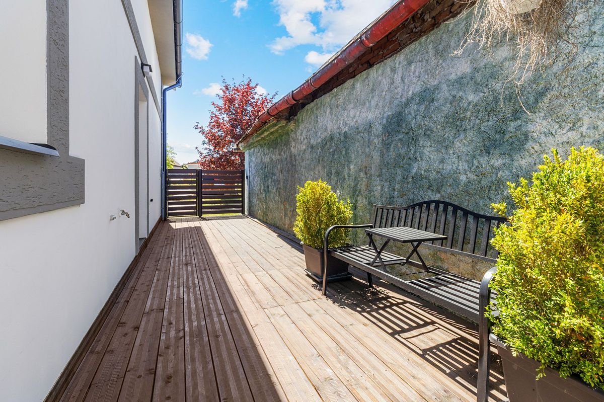 Prodej rodinného domu 144 m², pozemek 101 m² – fotografie 4