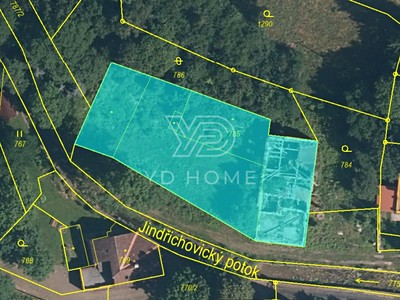 Prodej  stavebního pozemku 1 675 m²