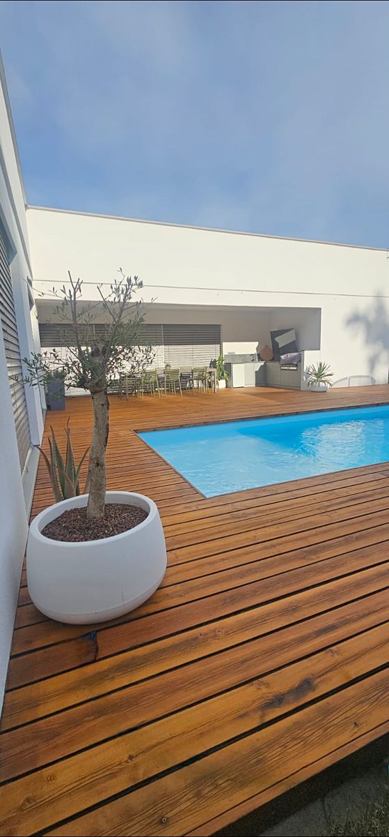Prodej vily 286 m², pozemek 825 m²