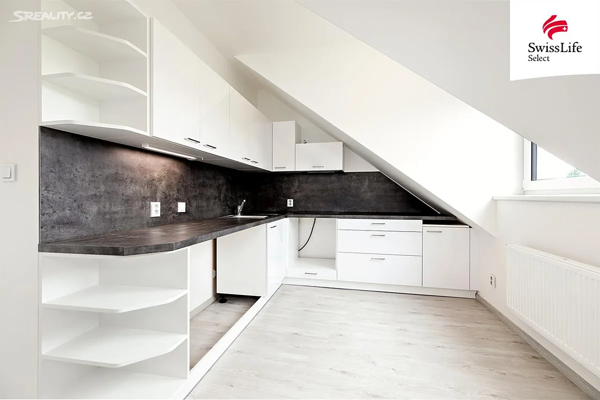 Pronájem bytu 2+1 52 m², Praha