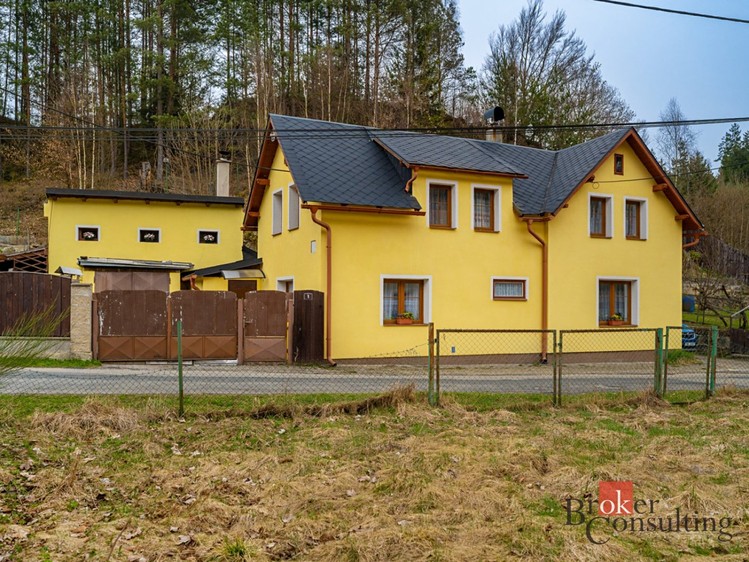 Haus zum Kauf, 130 m² (2 von 39)