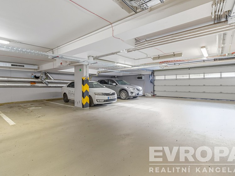Квартира 4+kk на продаж, 143 м² (21 з 28)