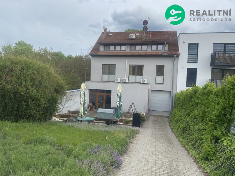Prodej kanceláře 580 m² – fotografie 2