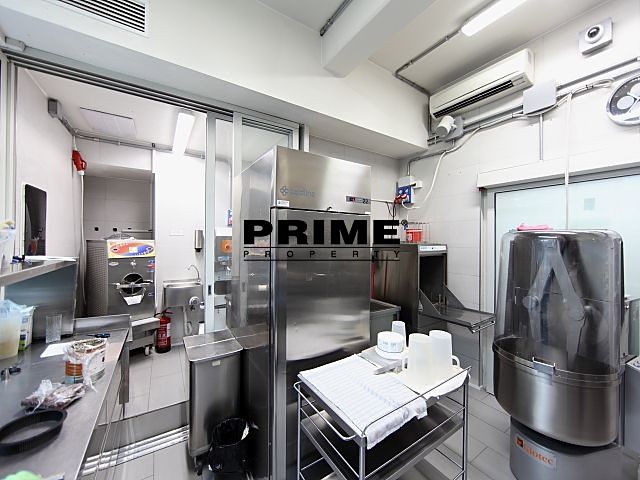 Pronájem komerčního prostoru, 225 m² (28 z 39)