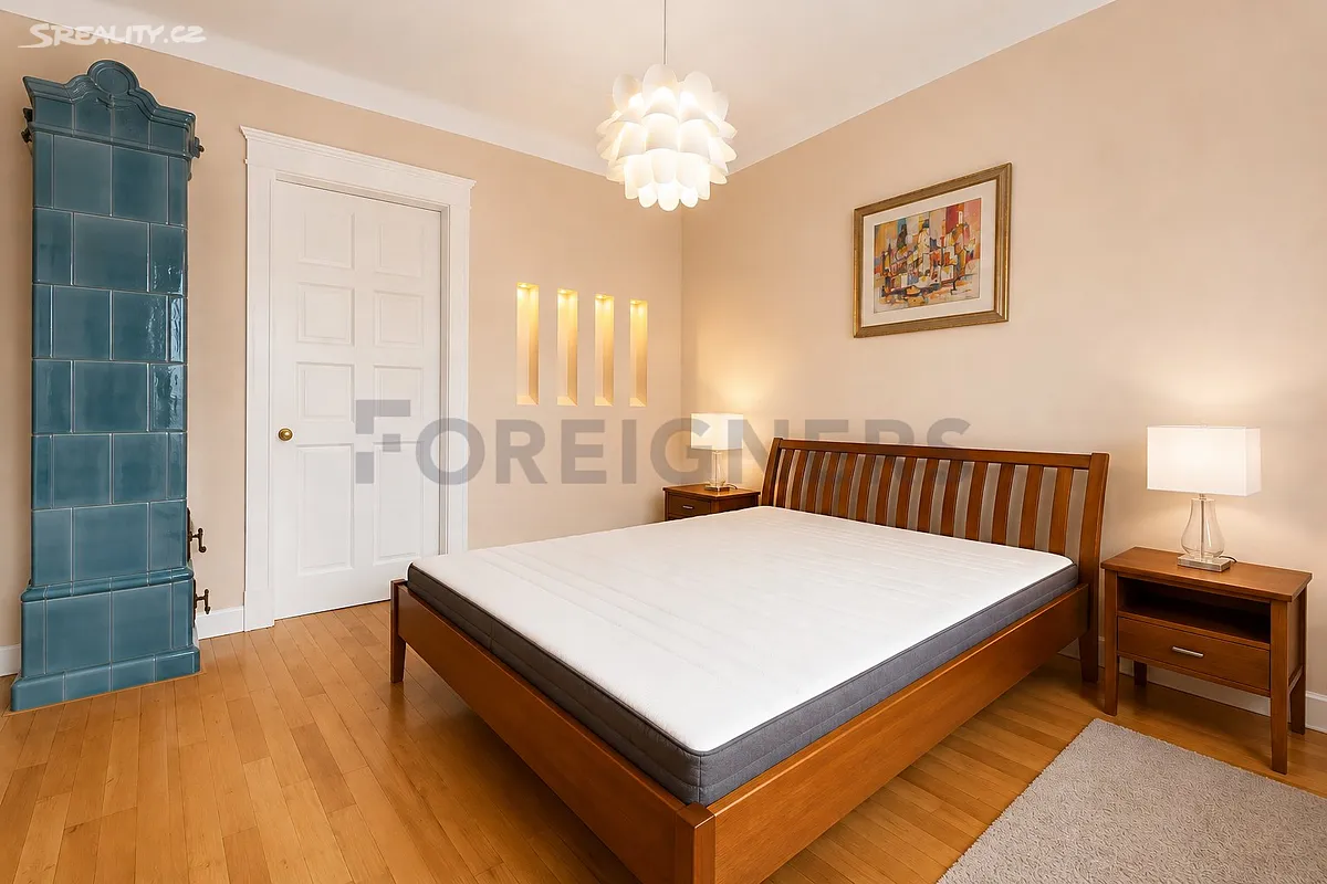 Pronájem bytu 3+kk 73 m² – pohled 4