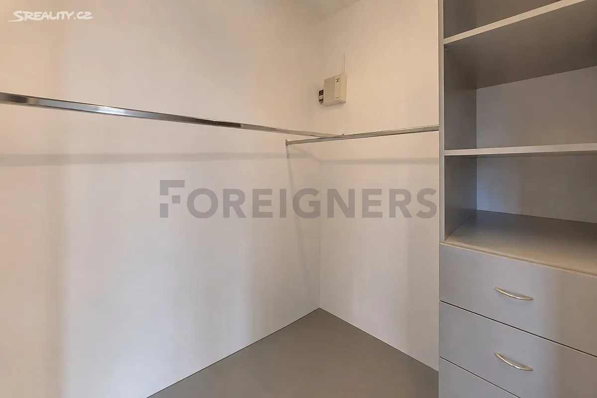 Pronájem bytu 3+kk 73 m² – další