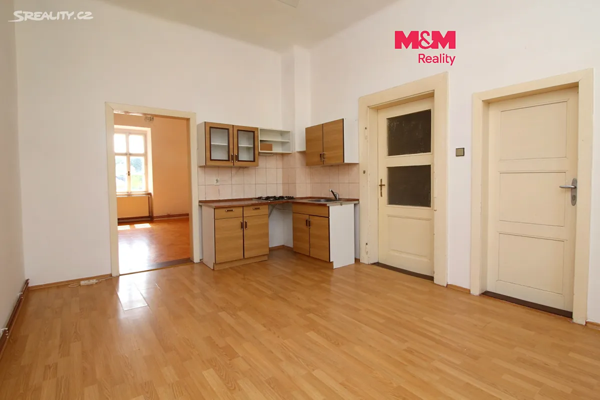 Pronájem bytu 2+1 75 m², Vrchlabí