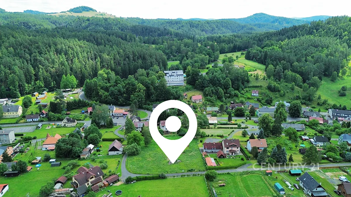Prodej stavebního pozemku 2078 m²