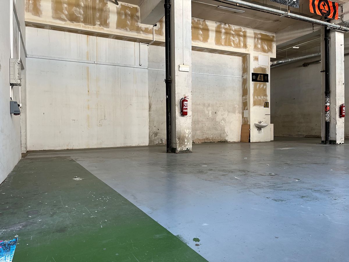 Pronájem kanceláře 240 m² – fotografie 3