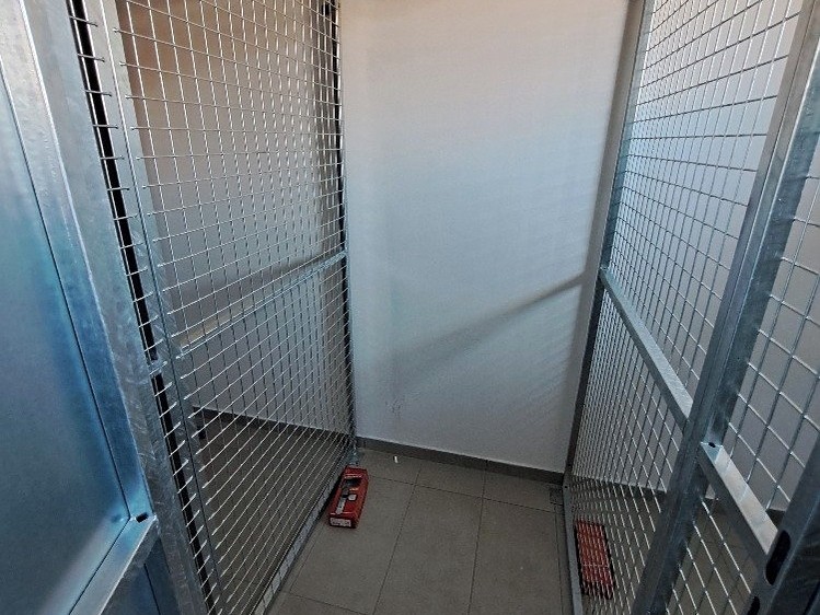 Pronájem bytu 1+kk, 33 m² (16 z 17)
