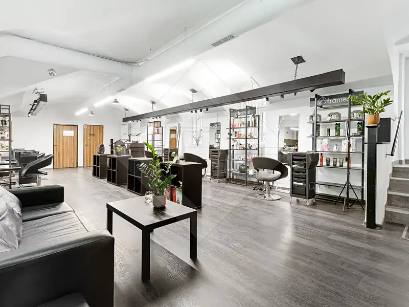 Pronájem obchodního prostoru 150 m², Praha – náhled fotky 2