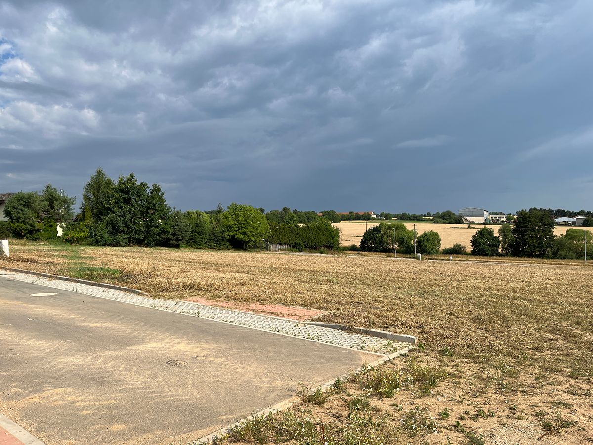 Prodej stavebního pozemku 1030 m² – fotografie 3