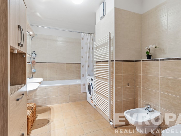 Квартира 4+kk на продаж, 143 м² (14 з 28)