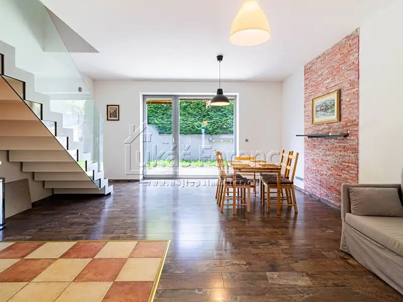 Prodej rodinného domu 83 m², pozemek 137 m², Škvorec – náhled fotky 3