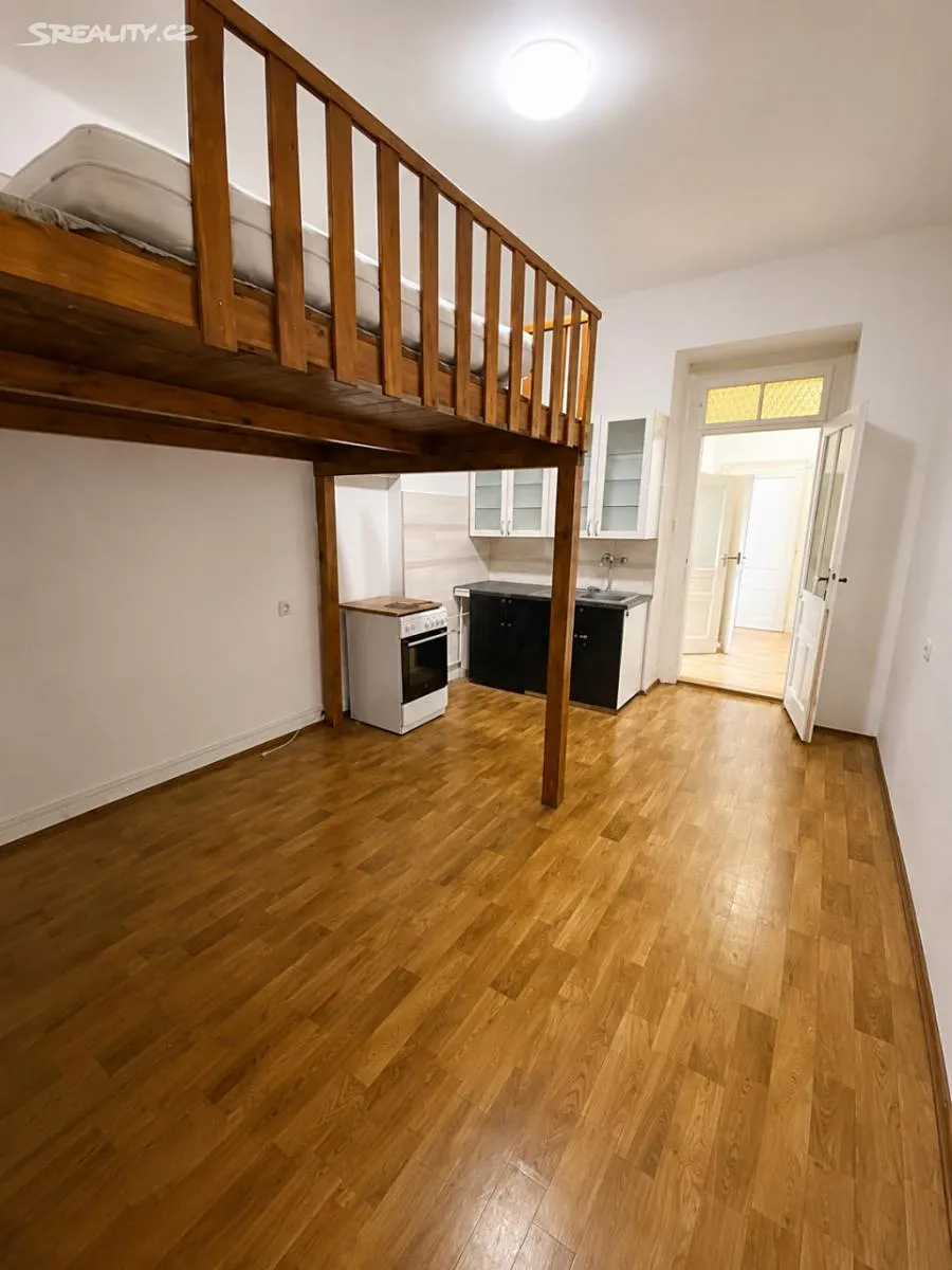 Pronájem bytu 2+kk 50 m², Praha