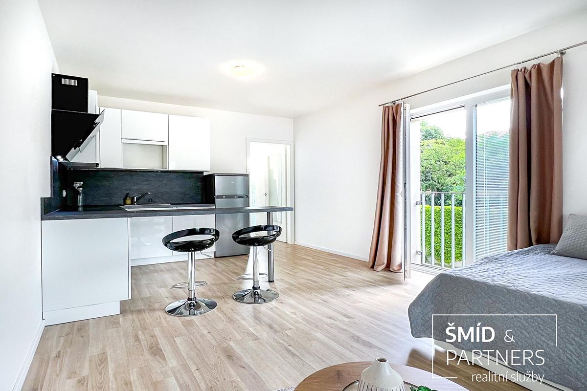 Prodej bytu 1+kk 32 m² – fotografie 2