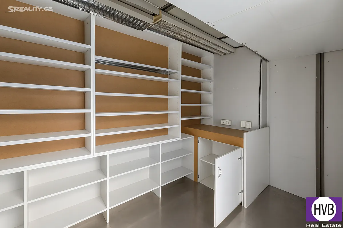 Pronájem obchodního prostoru 10 m², Praha