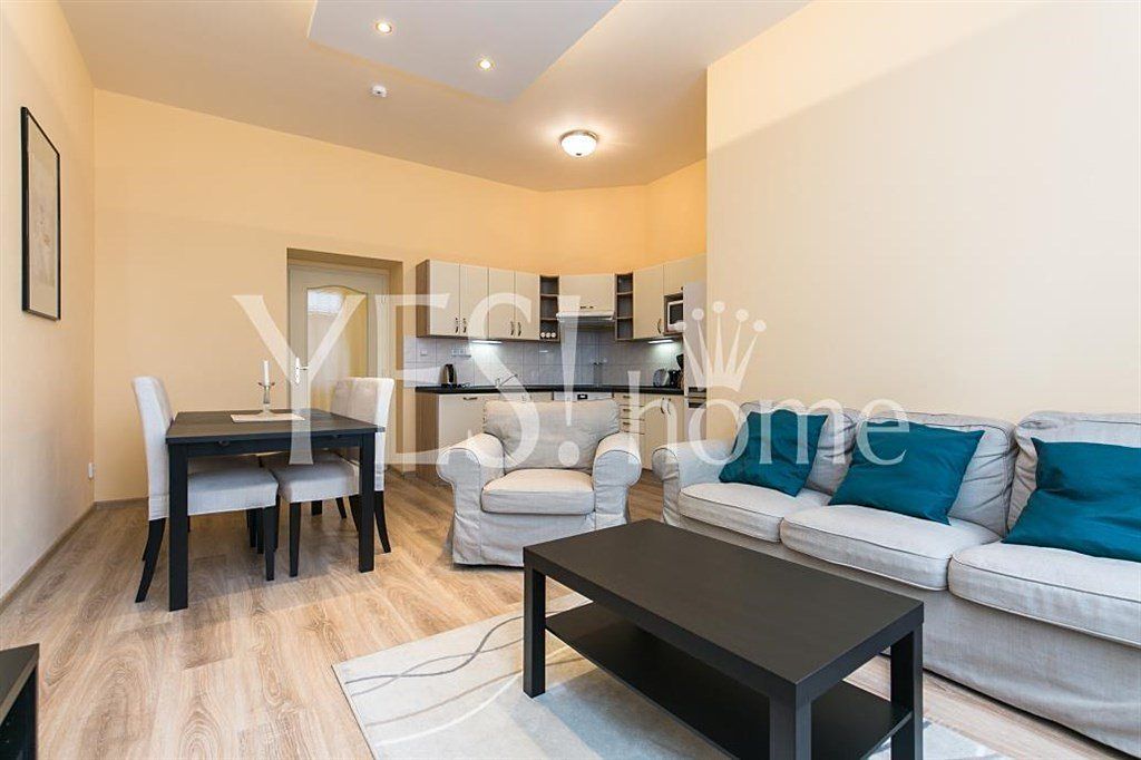 Pronájem bytu 3+kk 85 m²